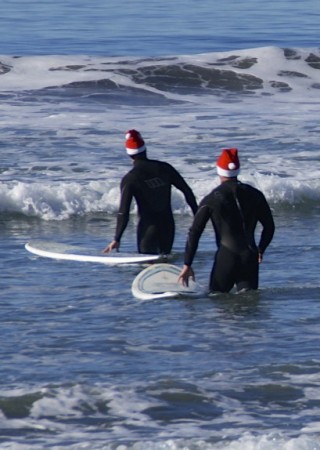 Santa Surf